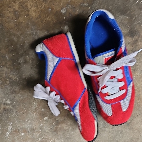 kangaROOS Vibrant Red and Blue Sneakers - Picture 5 of 8